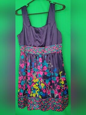 Forever 21 Purple Floral Fit Flare Dress Bright Accent Blooms Abstract L Satin